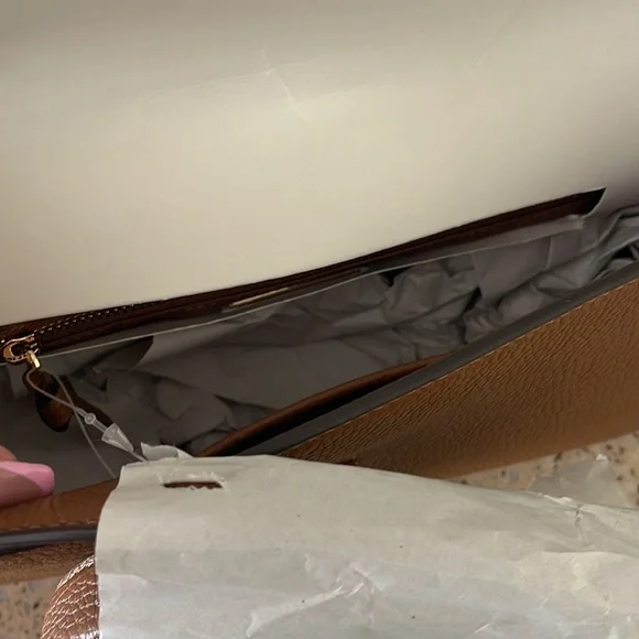 Tory Burch | Thea Flap Shoulder Bag NWT - Picture 9 of 11